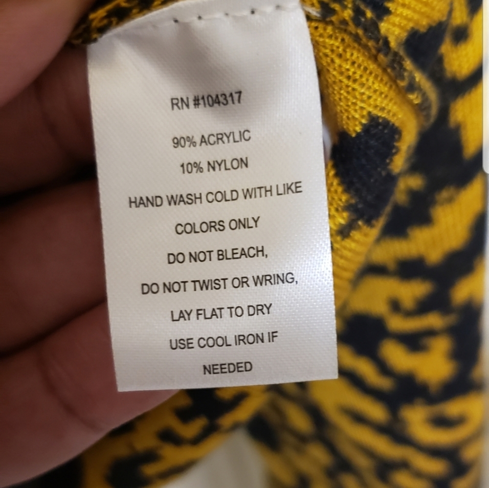 Animal Print 2 pc Set - Picture 4 of 4